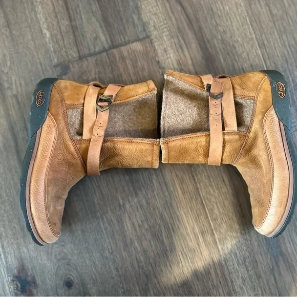 Women’s Chaco Hopi Wool Lined Chelsea Boot Size 10